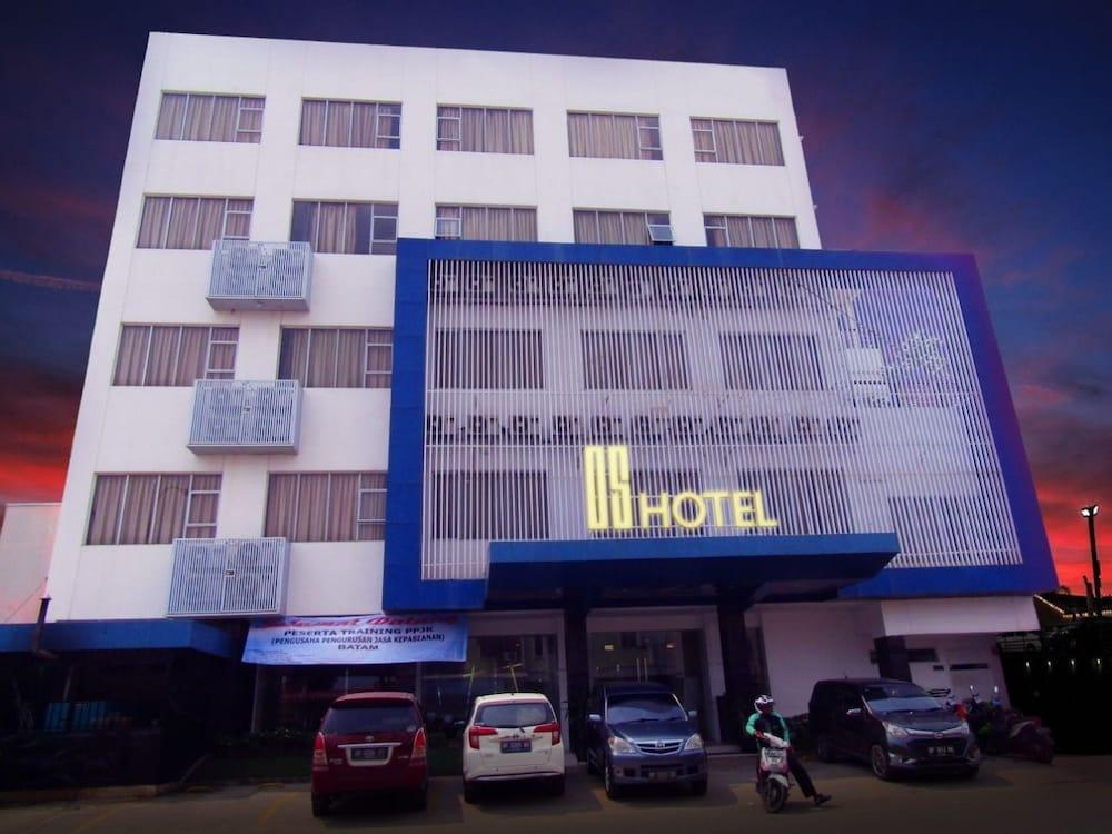 Os Hotel Airport Batam Ngoại thất bức ảnh
