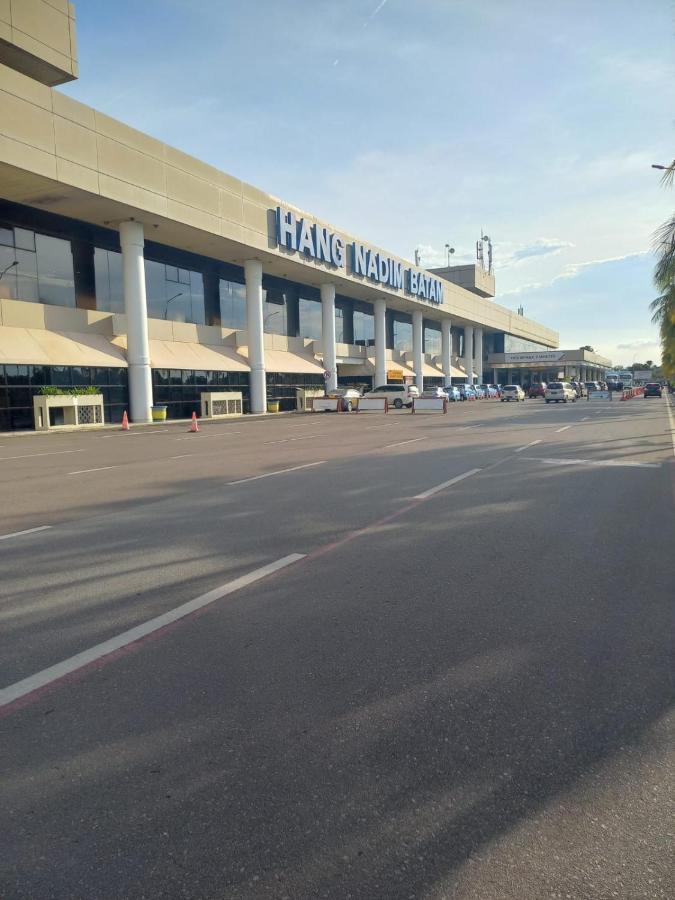 Os Hotel Airport Batam Ngoại thất bức ảnh
